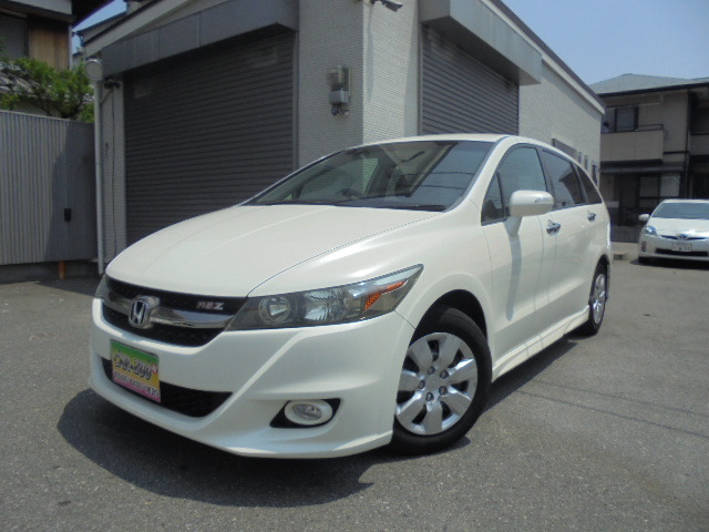 ストリーム1.8 RSZ HDDナビパッケージ