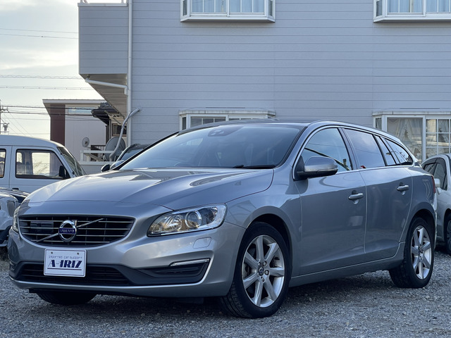 V60D4 SE ディーゼルアイシン8速AT ナビ バックモニター