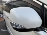 程度が悪い車が安いのは当たり前です。当店はコストを安く!薄利多売価格設定お客様が良い車両をお買い求め安くだけをこだわってます。少し年式古くても程度の良い車は沢山あります。