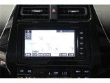 プリウス 1.8 S E-Four 4WD トヨタセーフティーセンス 寒冷地仕様車