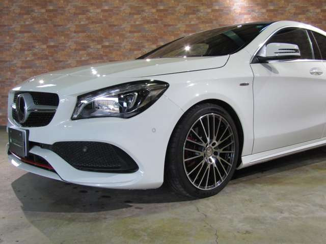 メルセデス・ベンツ CLAクラス CLA250 シュポルト 4マチック 4WD kw車