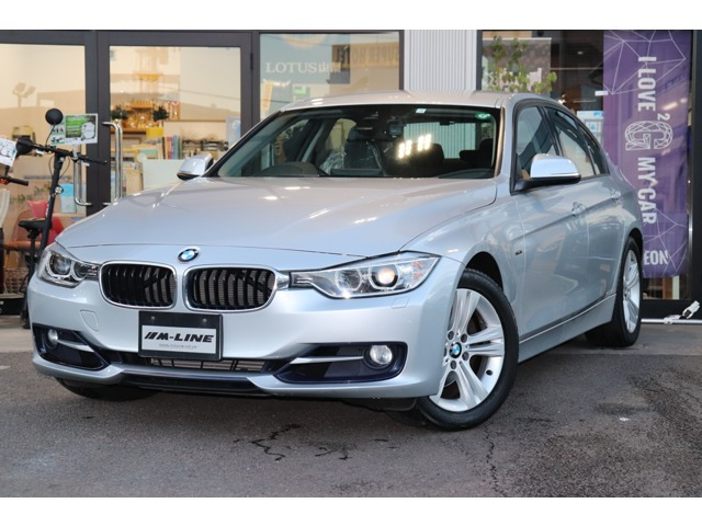 3シリーズセダン320i スポーツクルコン ナビ ETC バックカメラ