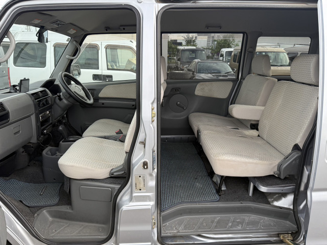 返金保証付:平成13年 タウンボックス LX ハイルーフ ユーザー下取り車@車選び.com 三菱 タウンボックス LX ハイルーフ 2年車検付き の中古車詳細 (82,300