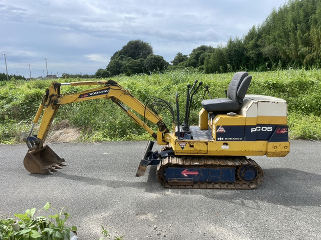 その他 コマツ 油圧ショベル PC05-6 軽油 稼働1571時間 の中古車詳細