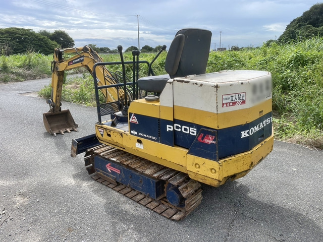 その他 コマツ 油圧ショベル PC05-6 軽油 稼働1571時間 の中古車詳細