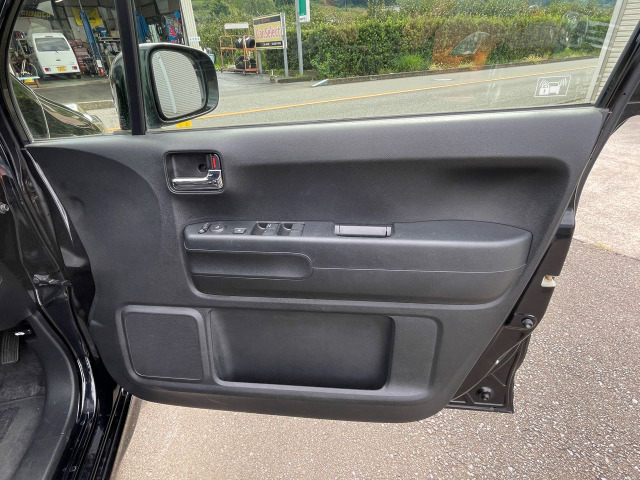 ホンダ ライフ パール 禁煙車 スマートキー ナビ付 LEDヘッドライト