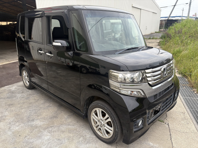 ホンダ N-BOXカスタム 