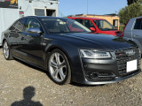 アウディ S8 4.0 4WD