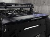 リアルーフスポイラーにもこだわりのマットブラックに塗り分けをしてオシャレに仕上げております☆