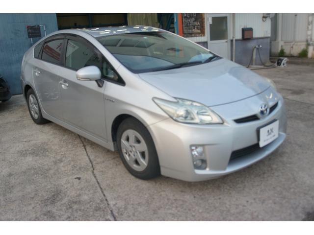 プリウス 1.8 S 8インチナビ フルセグTV バックカメラ