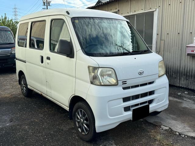 ハイゼットカーゴデラックス ハイルーフ 4WD軽バン