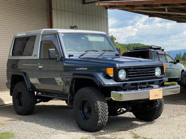 トヨタ ランドクルーザー70 4.2 ZX FRPトップ ディーゼル 4WD の