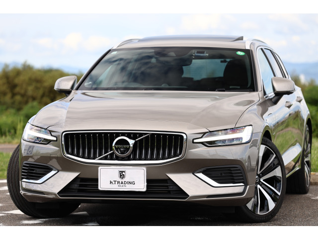 V60 リチャージ PHEV T6 AWD インスクリプション 4WD 1オーナー/B&W/MC後モデル