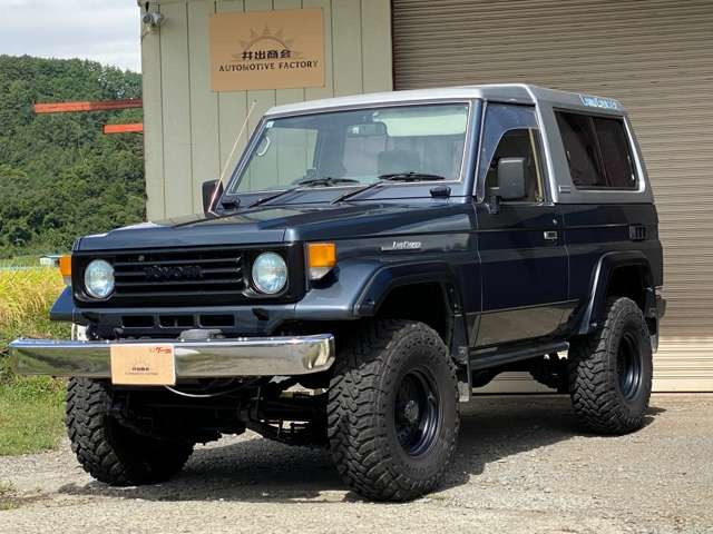 トヨタ ランドクルーザー70 4.2 ZX FRPトップ ディーゼル 4WD の