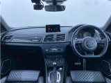 RS Q3 2.5 パフォーマンス 4WD ワンオーナー/希少グレード/革シート