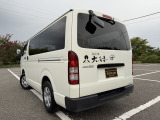 ハイエースバン 2.5 DX ロング ディーゼル 4WD 5ドア 3人乗り MT5速 ETC