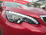 【雨の日も大丈夫】 雨の日や夜に中古車は選びにくいですよね。でも当店なら安心。電話予約を頂ければ明るい屋根下へ移動しておきます。じっくりご覧いただけますヨ(^^)v