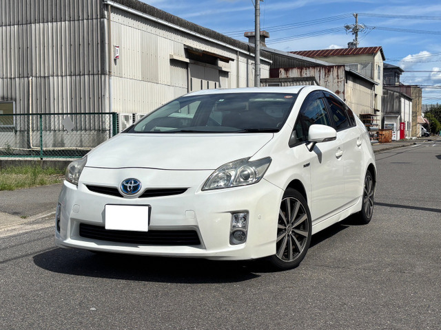 プリウス1.8 Gメーカーナビ バックカメラ ETC