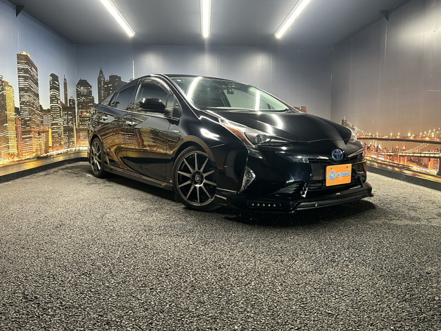 プリウス 1.8 S セーフティ プラス 