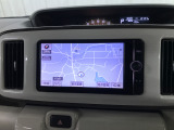 【全国納車OK】 現車をご覧になれないお客様でも、安心してお車をご購入いただける環境を整えております。 色々な角度から撮影したたくさんの画像など豊富な資料送りいたしております。