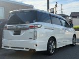 当店ではほとんどお車を、信頼できる日本自動車鑑定協会にて1台ずつチェックし、外装・内装・機関・修復歴の4項目についての鑑定を行い見た目からでは判断のつかない箇所も包み隠さず公開しております♪