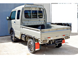 こちらのスーパーキャリイはメーカーから新車で仕入れコダワリのカスタム製作しております!