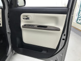 【展示車両について】 低価格を実現するため、微細な傷などは修理せずに展示している場合がございます。できるだけご説明させて頂くようにしておりますが、ご不安な方はスタッフまでお尋ねください。