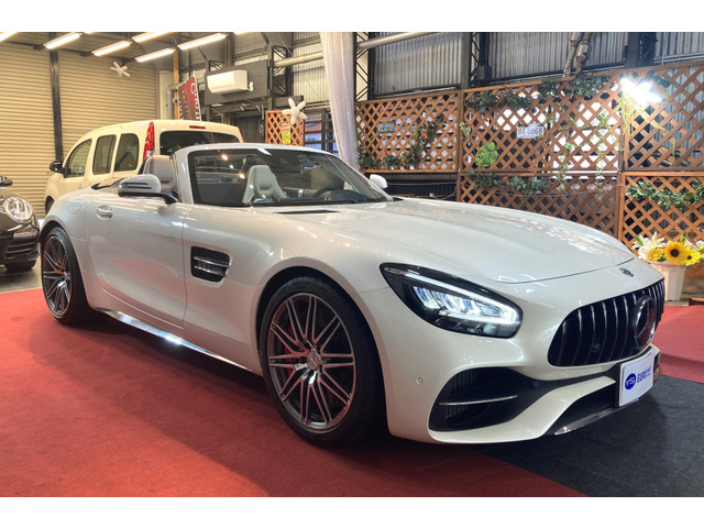 AMG GT C ロードスター  マキアートベージュ内装