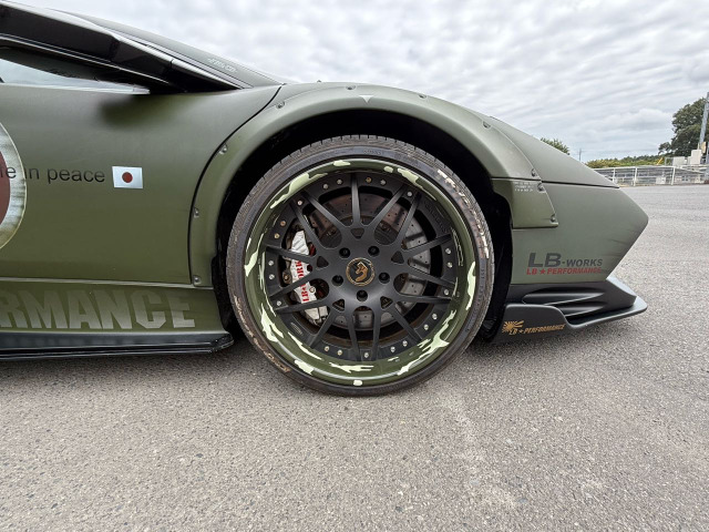 ランボルギーニ ムルシエラゴ LP640 eギア 4WD の中古車詳細 (56,500km