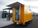 エルフ  フルフラットロー キッチンカー 移動販売車 フードトラック サイド跳ね上げ扉