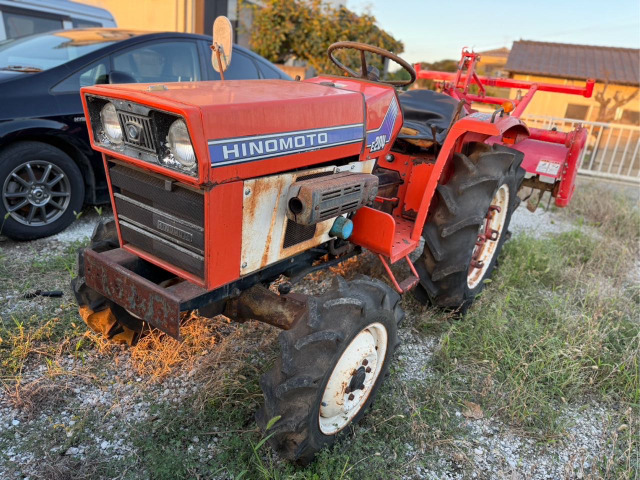 ヒノモト トラクター ★E204★ 687h