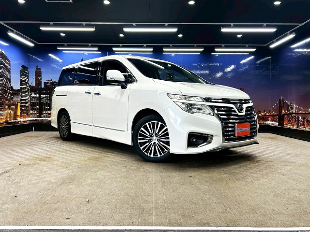 エルグランド 2.5 250ハイウェイスター 後期型 両側パワスラ 黒半革シート