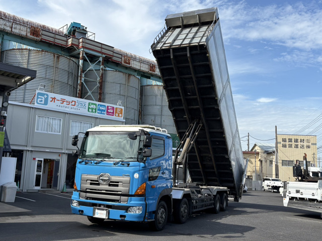 プロフィア  ダンプ式チップ運搬車 観音扉タイプ