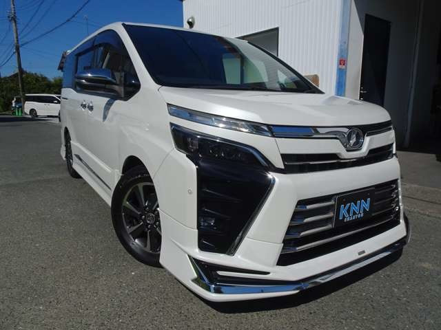 ヴォクシー 2.0 ZS 煌 純正10インチナビ 12インチ後席モニタ