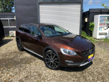 V60クロスカントリー T5 AWD クラシック 4WD 最終モデル・ワンオーナー・サンルーフ