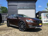 ボルボ V60クロスカントリー