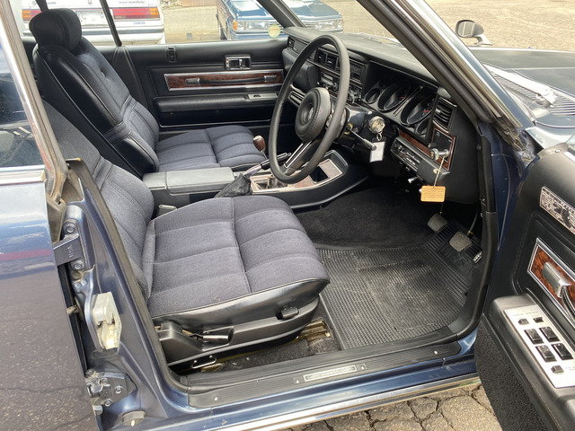 日産 セドリック 2.0 SGL-E 5速MT の中古車詳細 (52,140km, ブルー