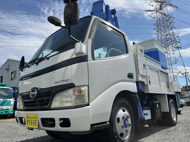 デュトロ  電工仕様9.9m高所作業車タダノ