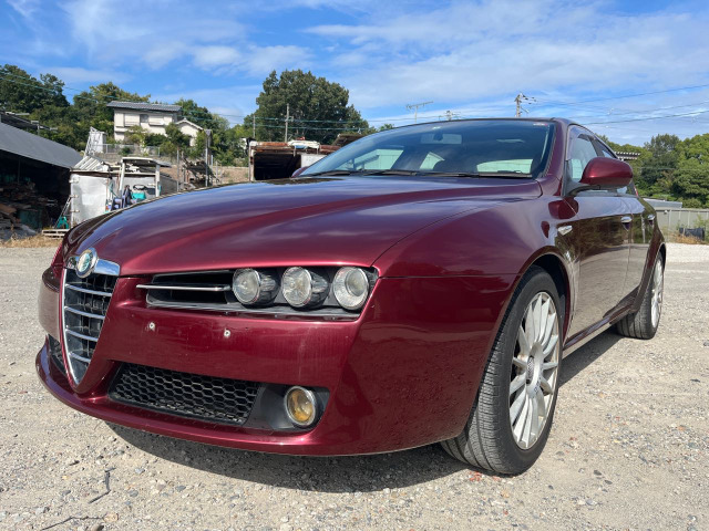 アルファ1592.2 JTS ディスティンクティブ社外アルミホイール、ナビ+TV、ETC