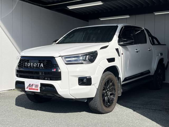 トヨタ ハイラックス 2.4 Z GRスポーツ ディーゼル 4WD 前後ドラレコ