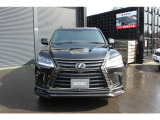 LX 570 ブラック シークエンス 4WD 