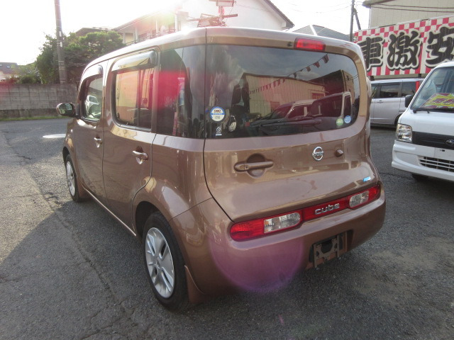 日産 キューブ 1.5 15X Vセレクション マイ キューブ 二年車検整備付き