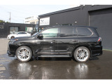 LX 570 ブラック シークエンス 4WD 