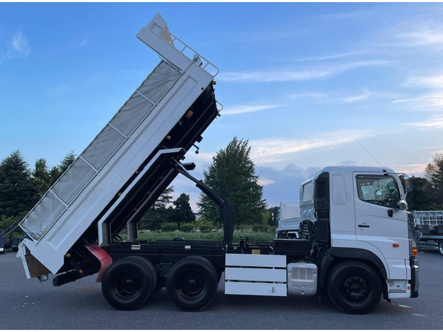 日野 プロフィア ダンプ 530×230 メッキパーツ 380PS の中古車詳細