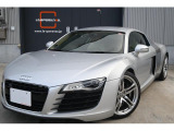 アウディ R8 4.2 FSI クワトロ 4WD