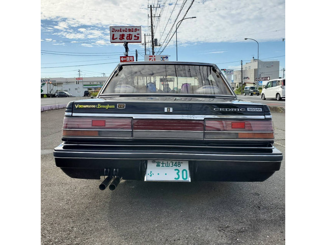 日産 セドリック 2.0 SGL ベンチコラム Fミラー 3.0仕様 の中古車詳細