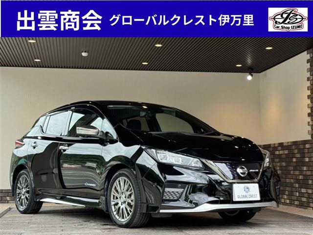 リーフ e+ AUTECH 合皮コンビネーション・LEDヘッドライト