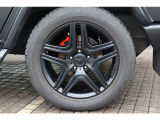 20インチAMG5ツインスポークアルミホイール マットブラック塗装