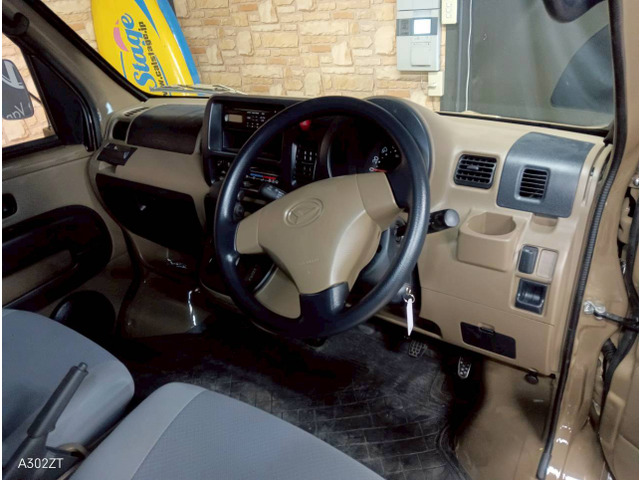 ダイハツ ハイゼットデッキバン G 4WD ベルエア レトロバス仕様