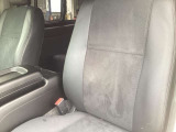 車輌買取も行なっております。商用車から普通車どのようなお車でも買い取ります!査定無料ですのでお気軽にお申し付けくださいませ♪
